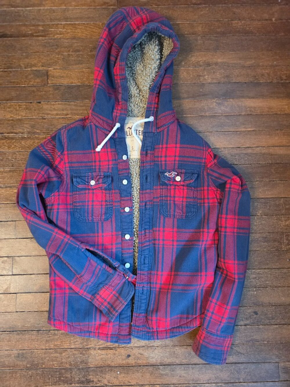 Hollister Sherpa Lined Shacket  Red Blue Plaid